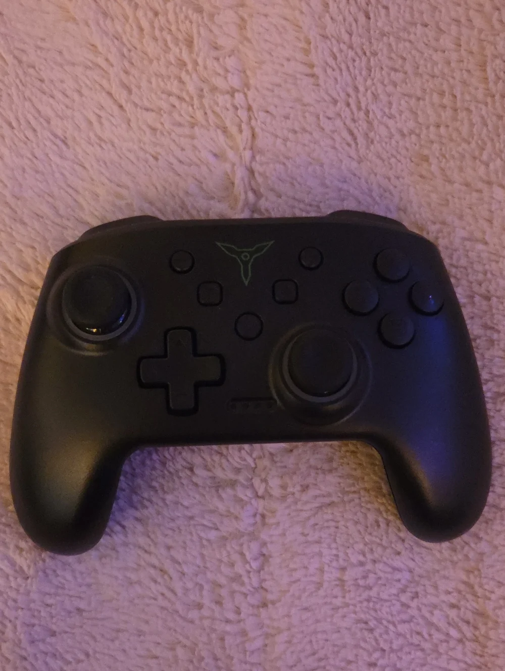 Nintendo Black Wireless Game Controller with Green Accent